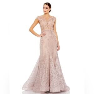 Macduggal Gown 79368 Mocha Illusion Bodice Trumpet NWT 8  Gown